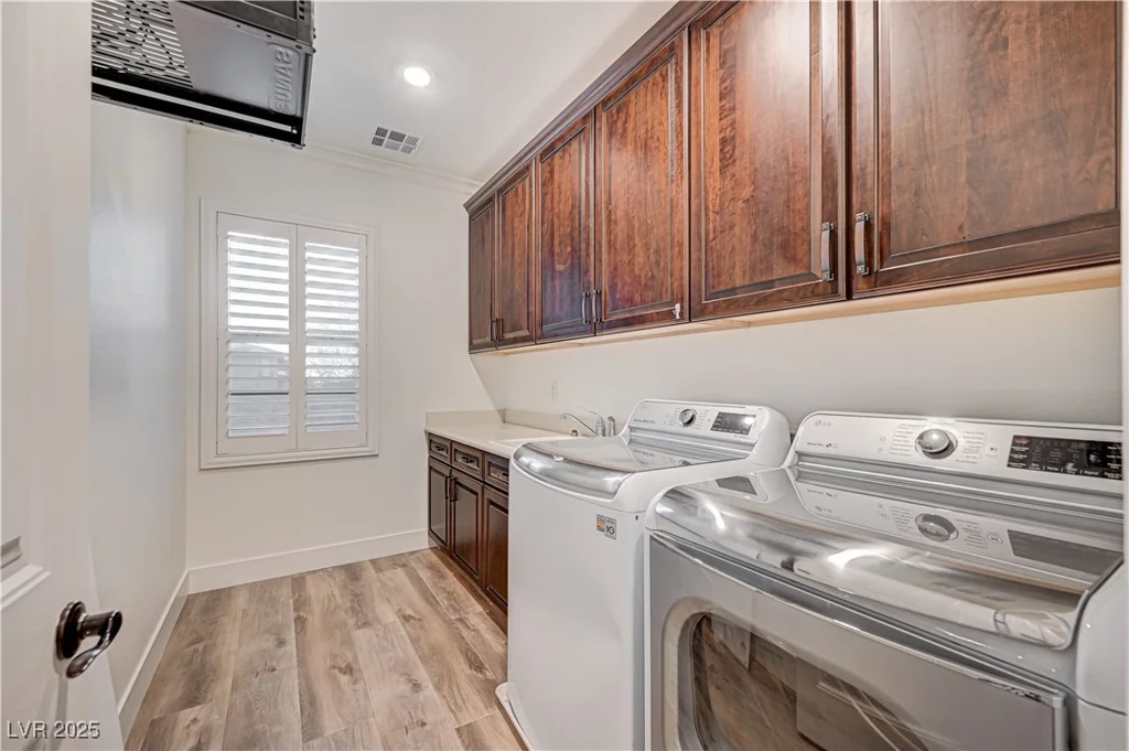 349 Nola, Las Vegas, NV 89138