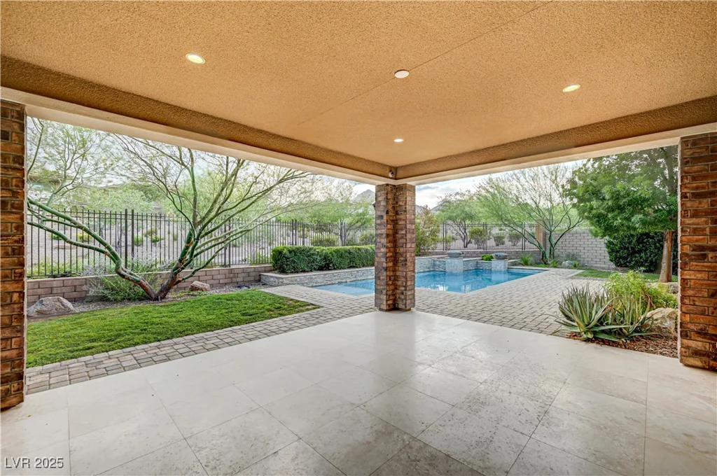 349 Nola, Las Vegas, NV 89138