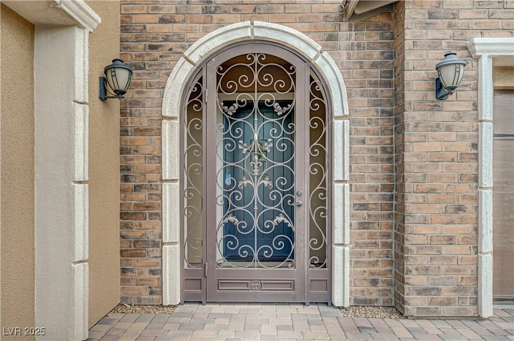 349 Nola, Las Vegas, NV 89138
