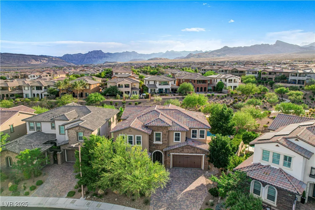 349 Nola, Las Vegas, NV 89138