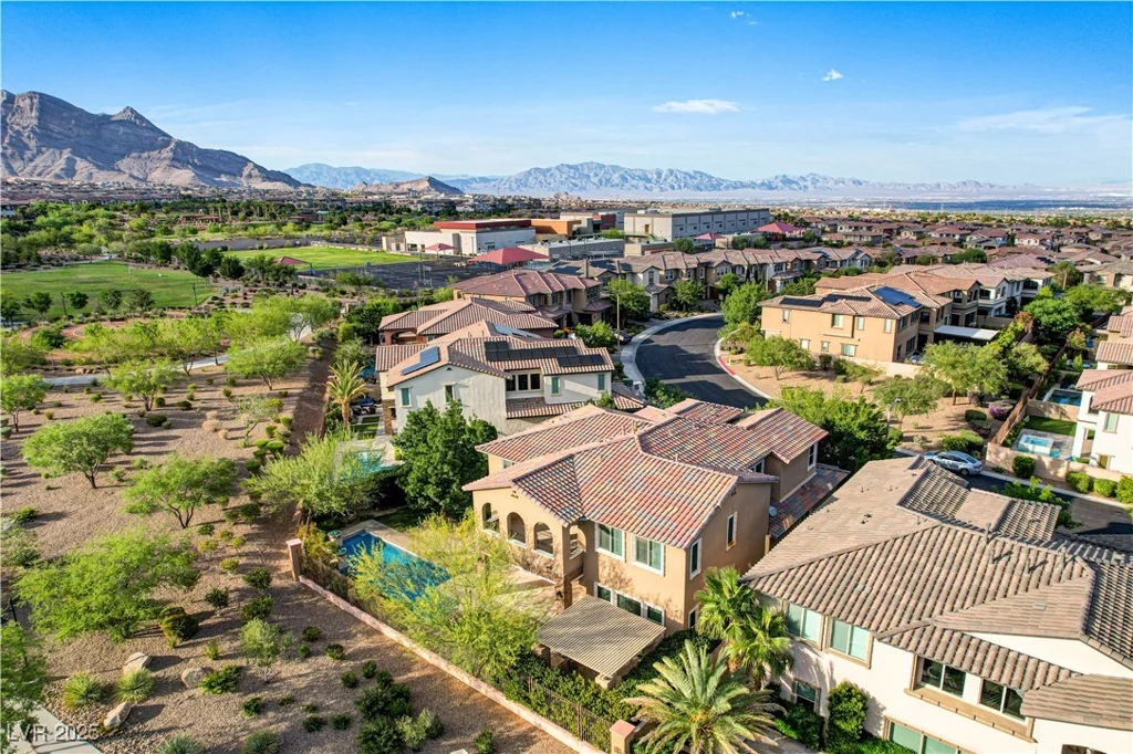349 Nola, Las Vegas, NV 89138