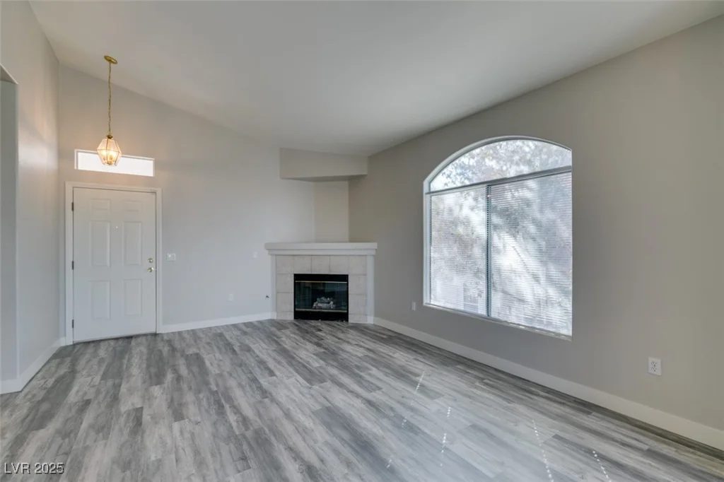 700 Carnegie, Henderson, NV 89052