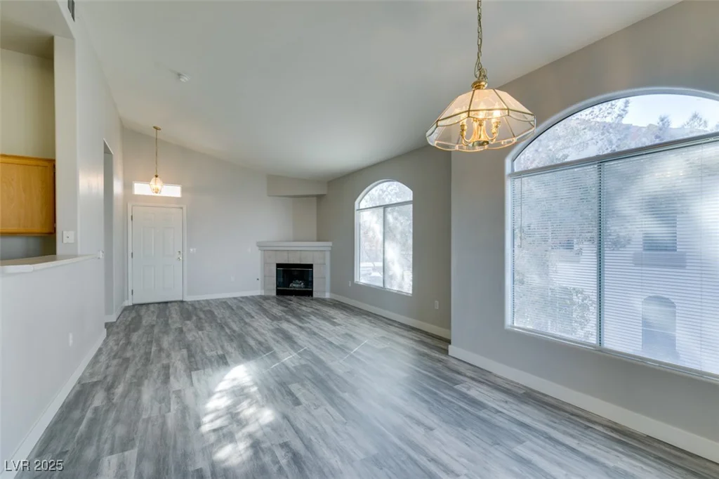 700 Carnegie, Henderson, NV 89052