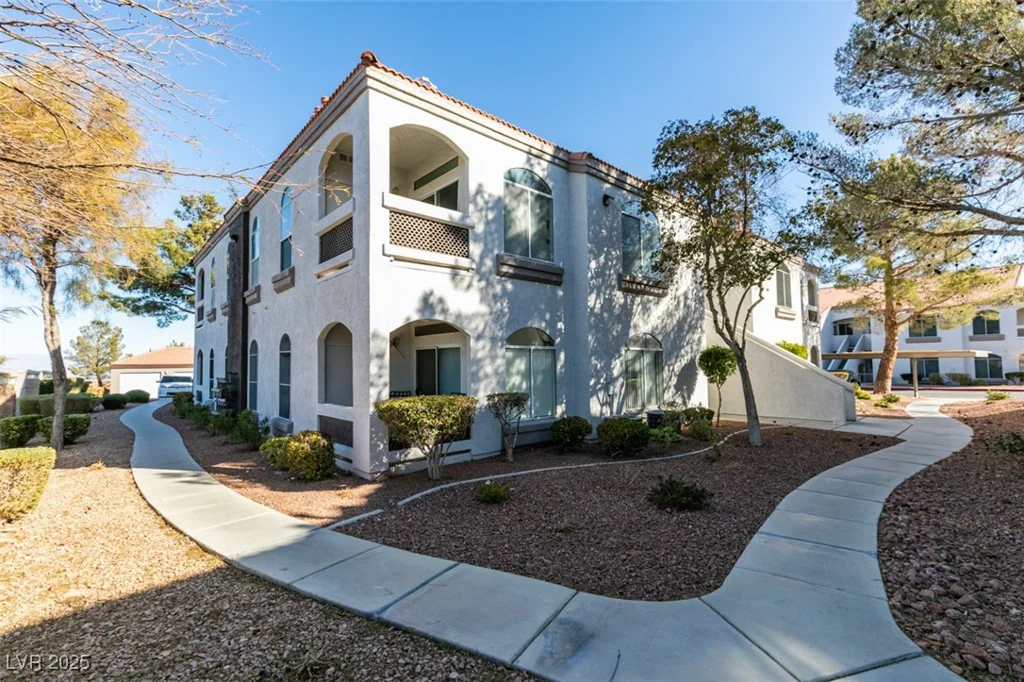 700 Carnegie, Henderson, NV 89052