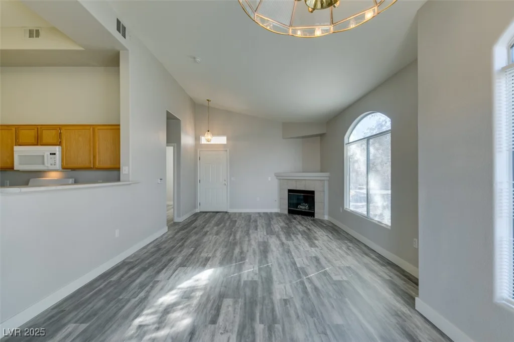 700 Carnegie, Henderson, NV 89052