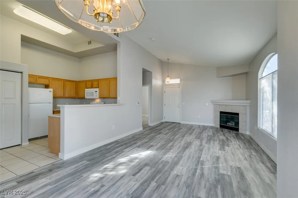 700 Carnegie, Henderson, NV 89052