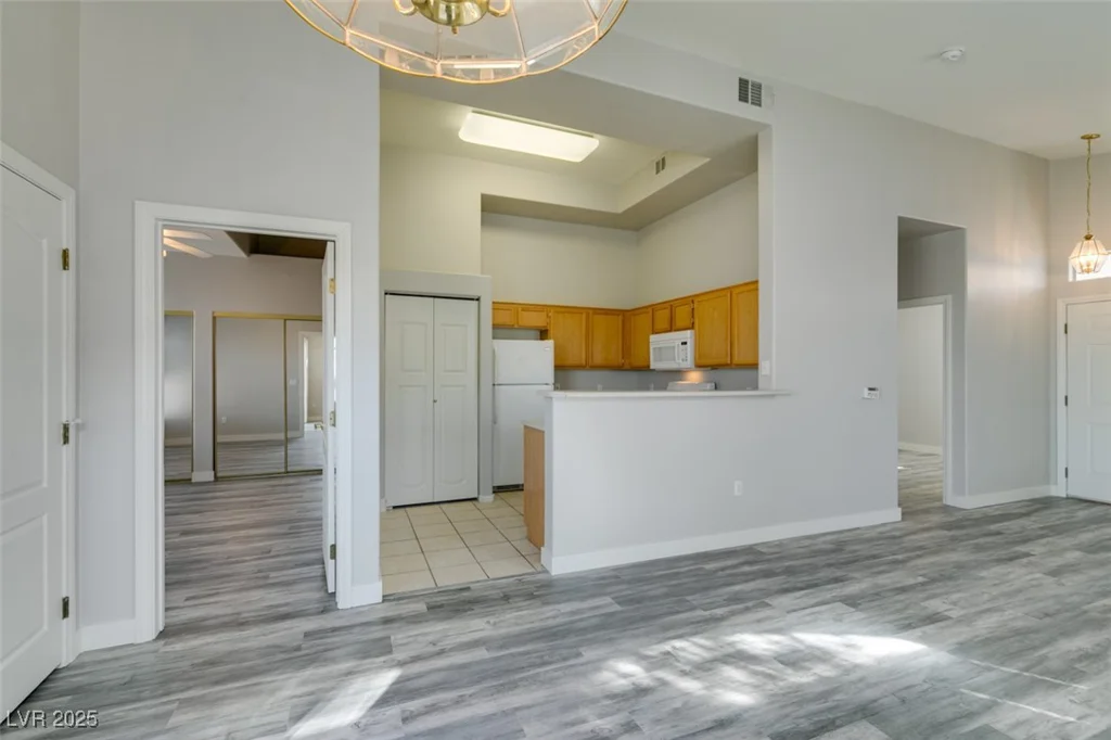 700 Carnegie, Henderson, NV 89052