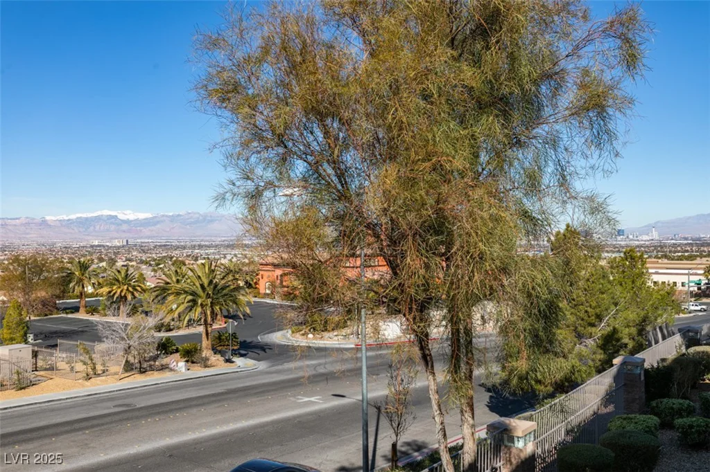 700 Carnegie, Henderson, NV 89052
