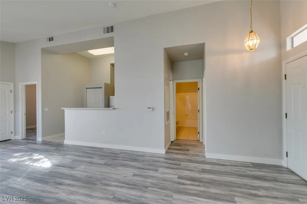 700 Carnegie, Henderson, NV 89052