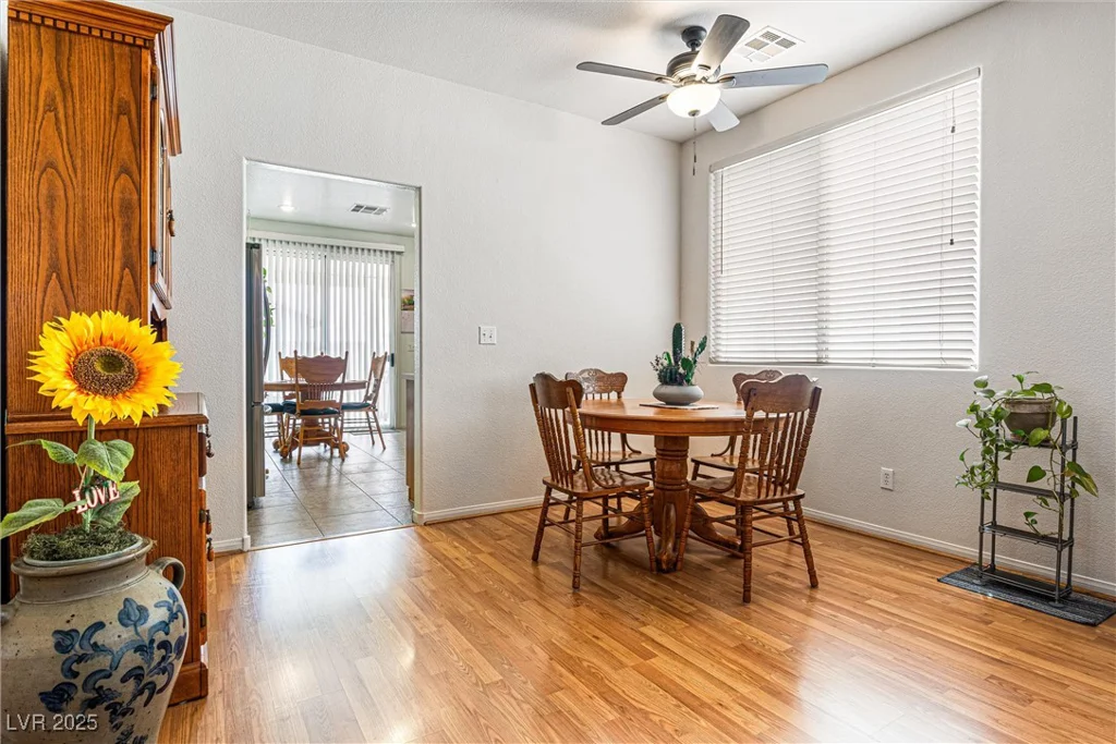 8853 Kingswood, Las Vegas, NV 89147