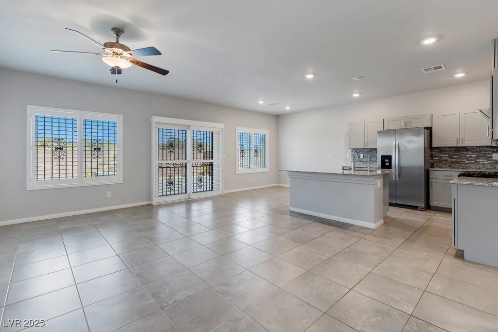 7432 Red Plumeria, Las Vegas, NV 89113
