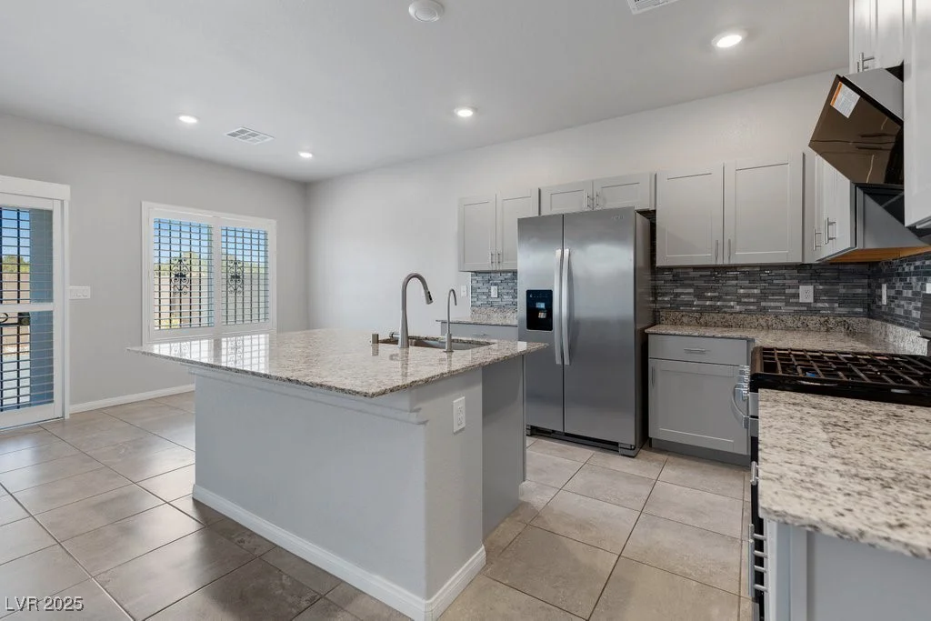 7432 Red Plumeria, Las Vegas, NV 89113