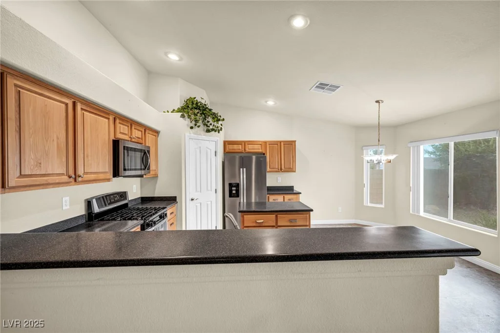 4717 Mohawk River, North Las Vegas, NV 89031