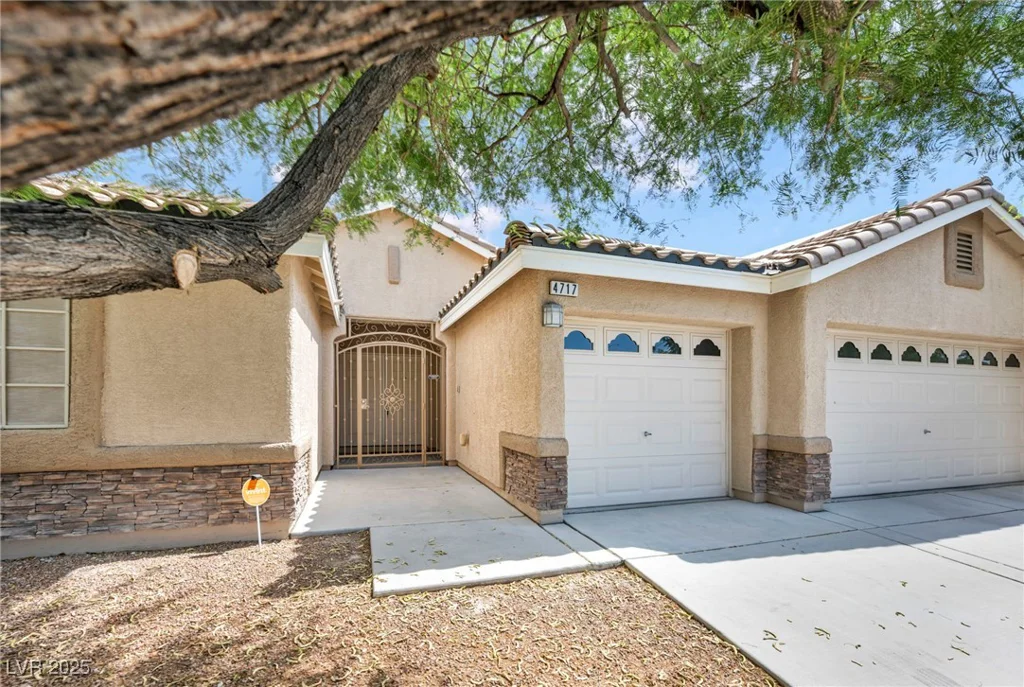 4717 Mohawk River, North Las Vegas, NV 89031