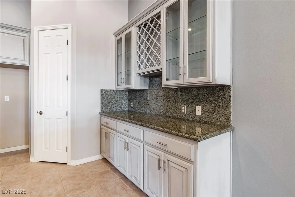 5193 Miller, Las Vegas, NV 89149
