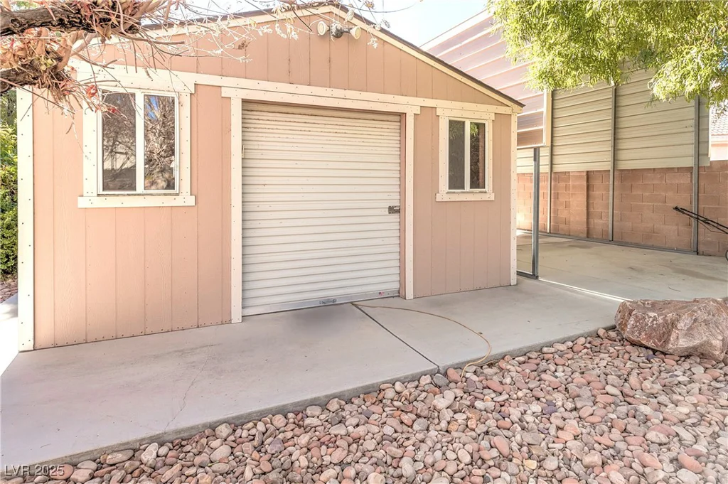 5193 Miller, Las Vegas, NV 89149