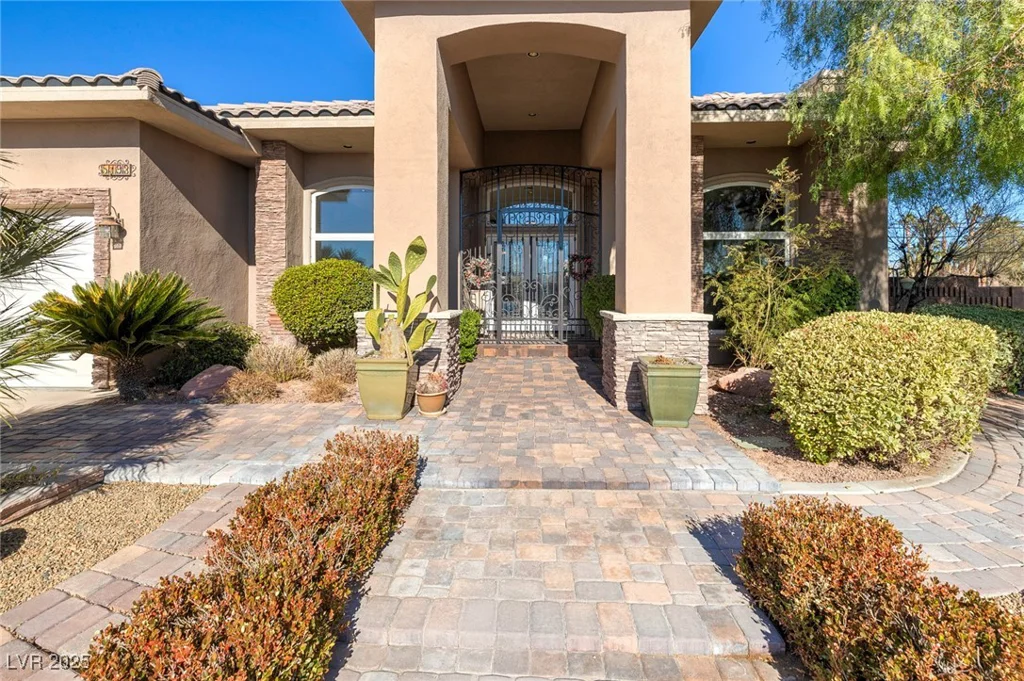5193 Miller, Las Vegas, NV 89149