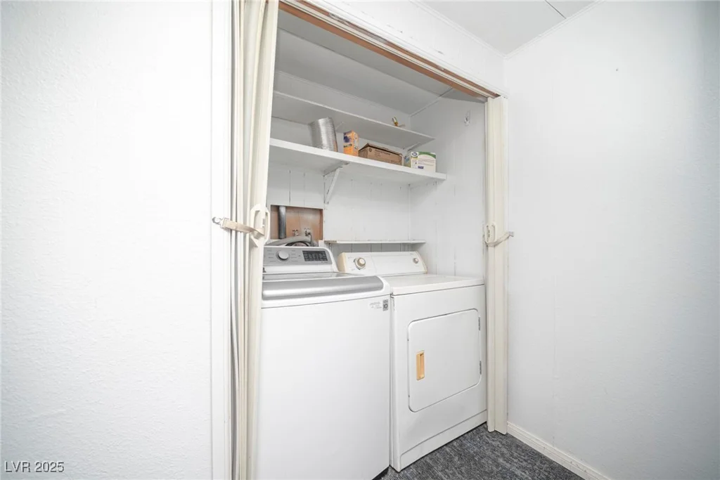 148 Sir Thomas, Las Vegas, NV 89110