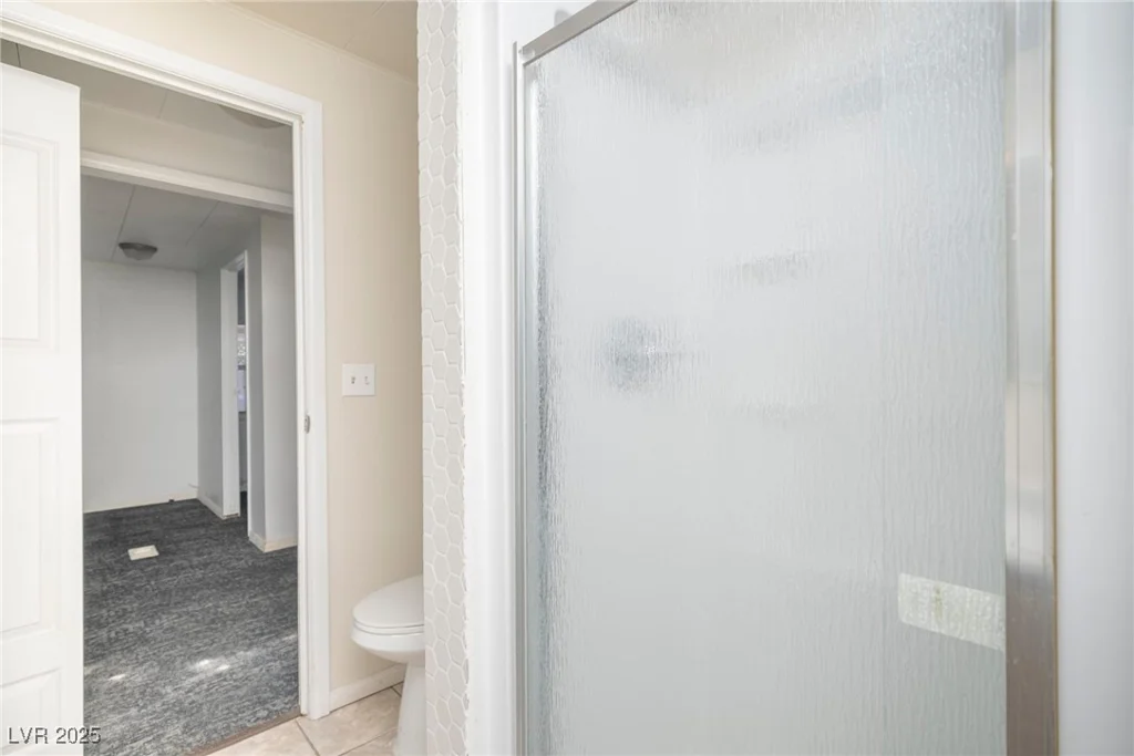 148 Sir Thomas, Las Vegas, NV 89110