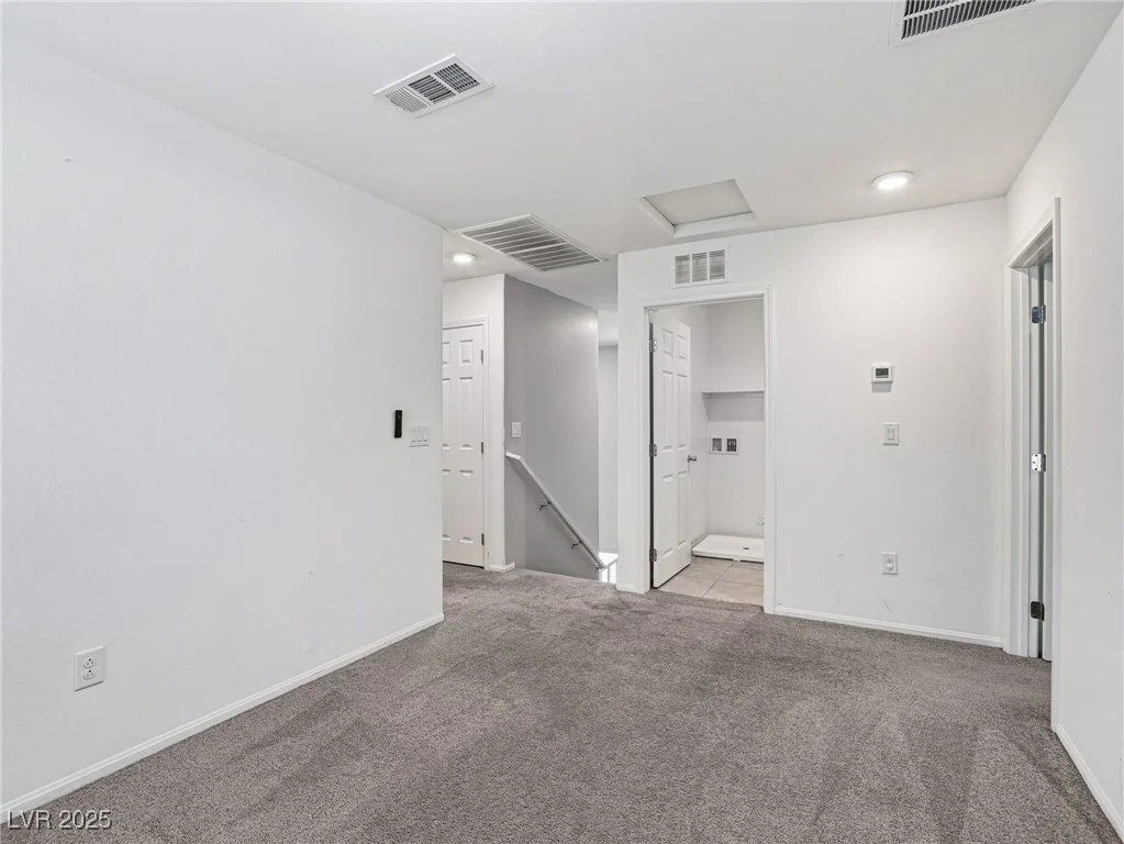 5246 Belmont Mill, Las Vegas, NV 89122