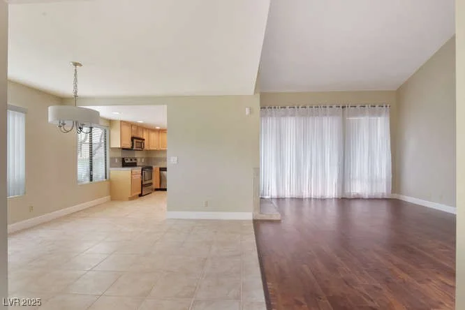 4687 Madreperla, Las Vegas, NV 89121