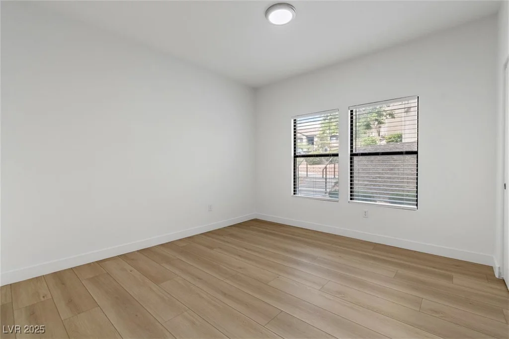 8250 Grand Canyon, Las Vegas, NV 89166