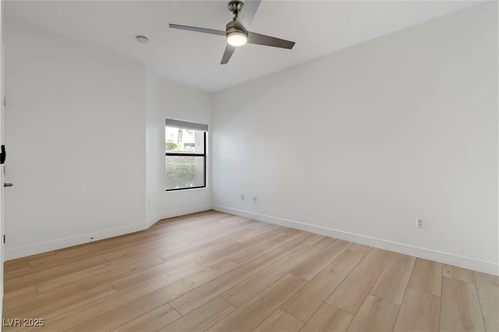 8250 Grand Canyon, Las Vegas, NV 89166