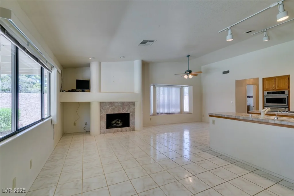 399 Discovery, Henderson, NV 89014
