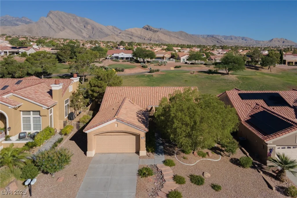 2657 Youngdale, Las Vegas, NV 89134