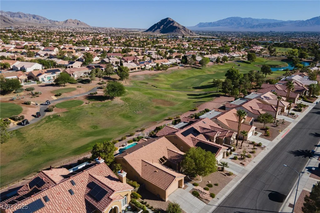 2657 Youngdale, Las Vegas, NV 89134