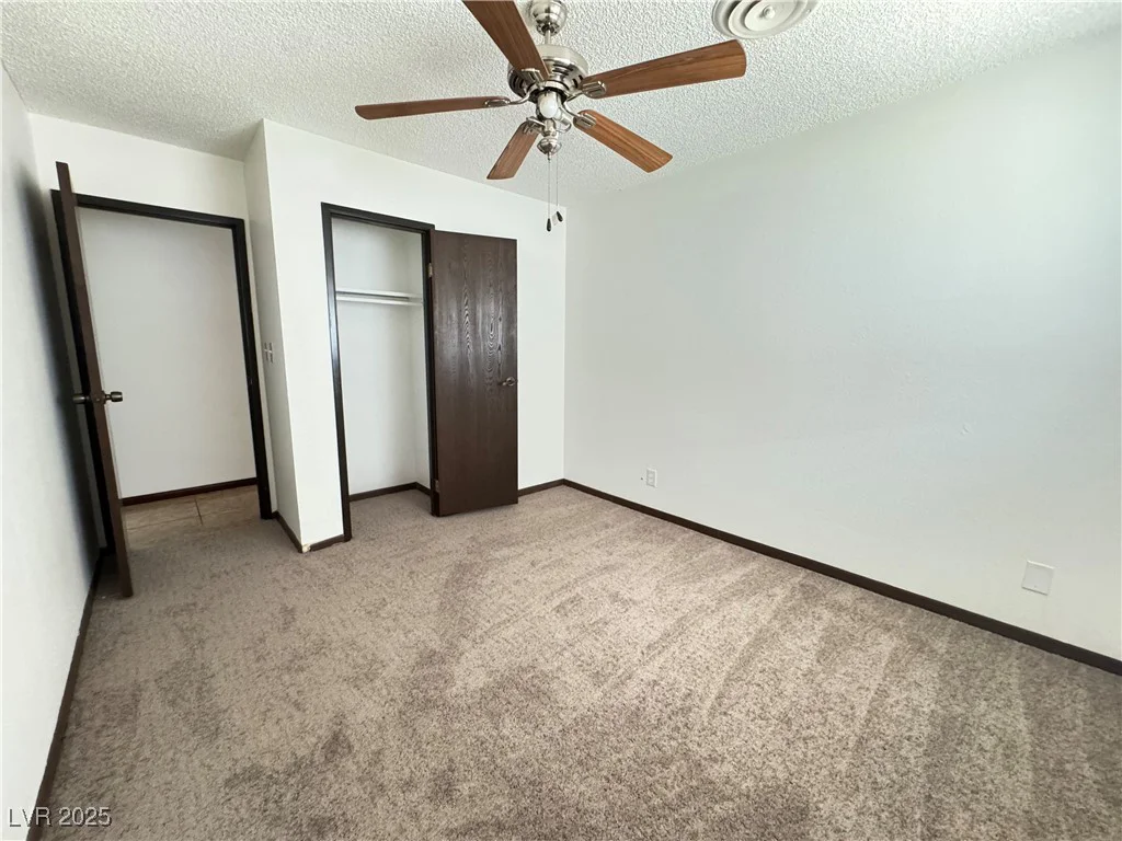 4303 Paramount, Las Vegas, NV 89115