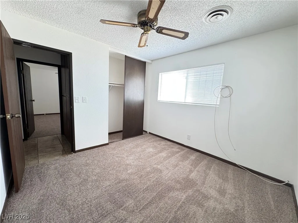 4303 Paramount, Las Vegas, NV 89115