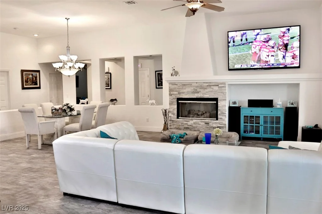 11240 Romette, Las Vegas, NV 89141