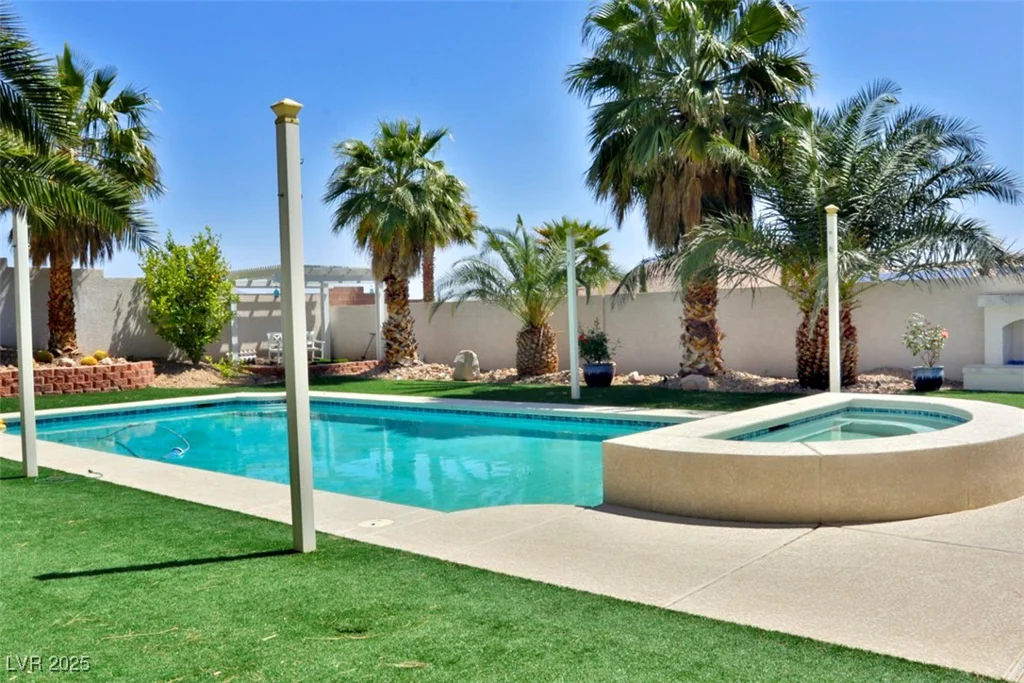 11240 Romette, Las Vegas, NV 89141