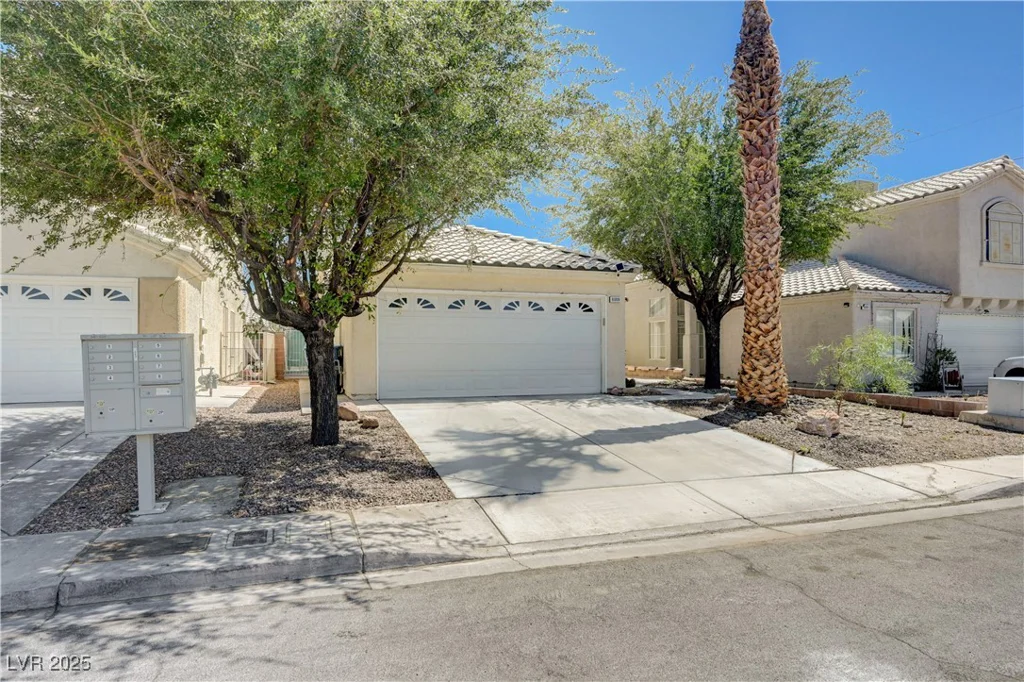 6009 Flowering Plum, Las Vegas, NV 89142