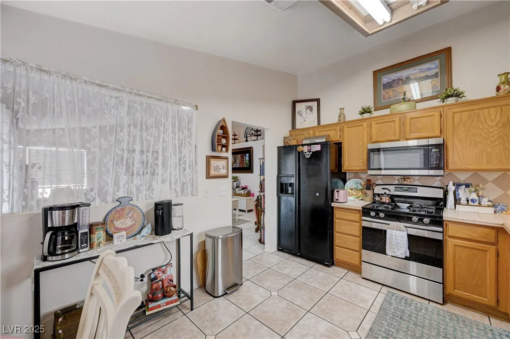 6009 Flowering Plum, Las Vegas, NV 89142