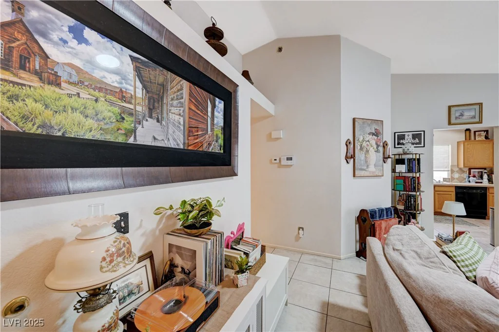 6009 Flowering Plum, Las Vegas, NV 89142