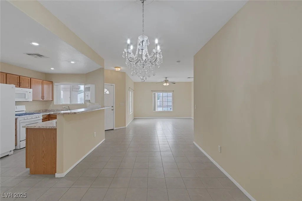 4713 Guma, North Las Vegas, NV 89031