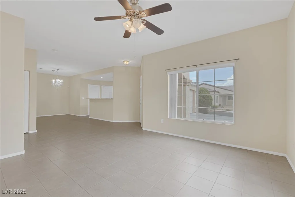 4713 Guma, North Las Vegas, NV 89031