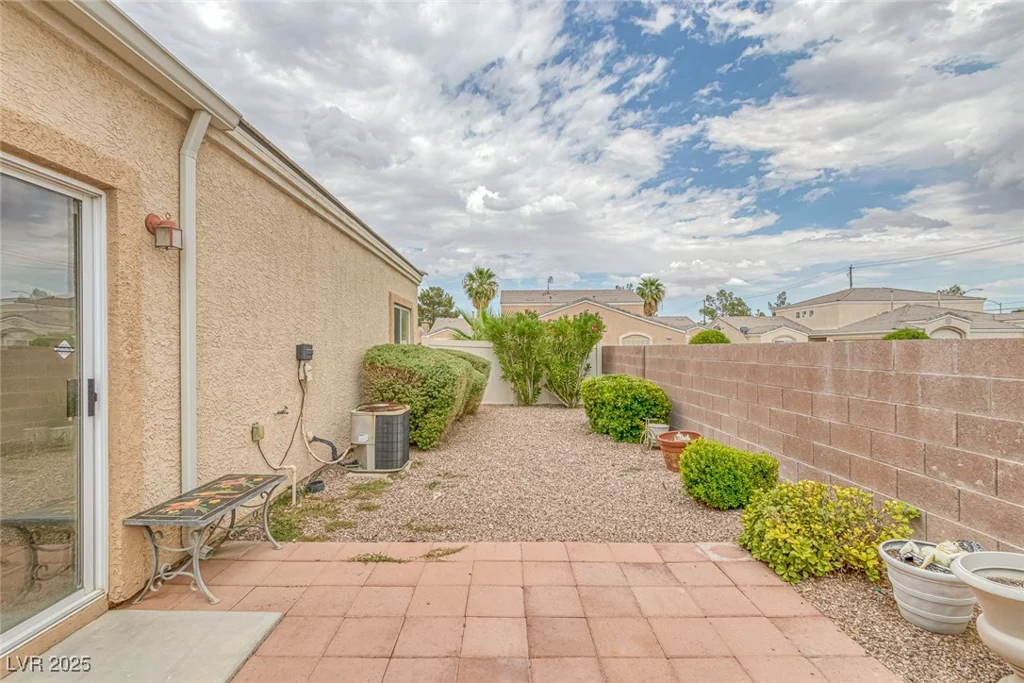 4713 Guma, North Las Vegas, NV 89031