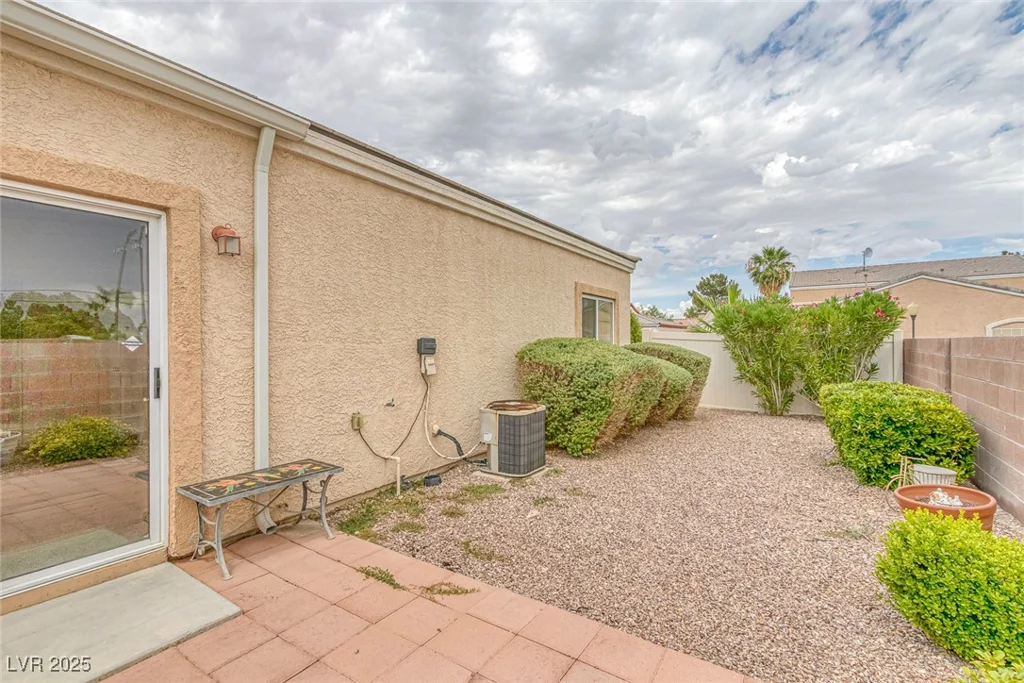4713 Guma, North Las Vegas, NV 89031