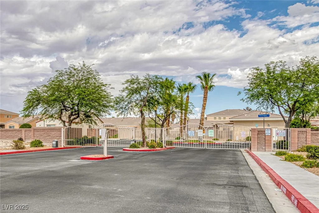 4713 Guma, North Las Vegas, NV 89031