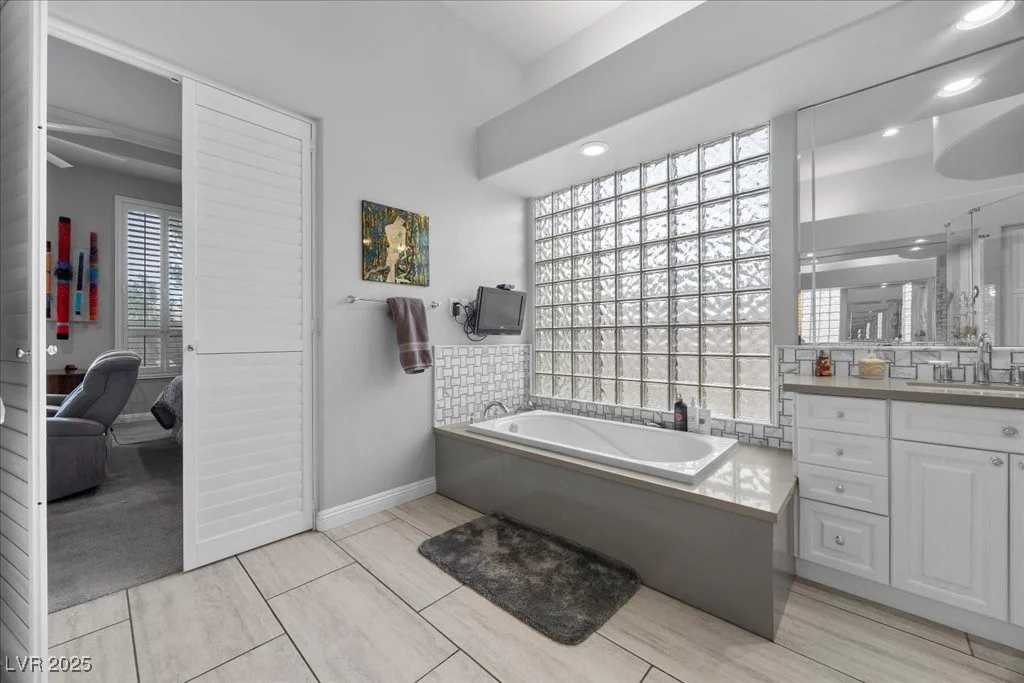 108 Valiente, Las Vegas, NV 89144