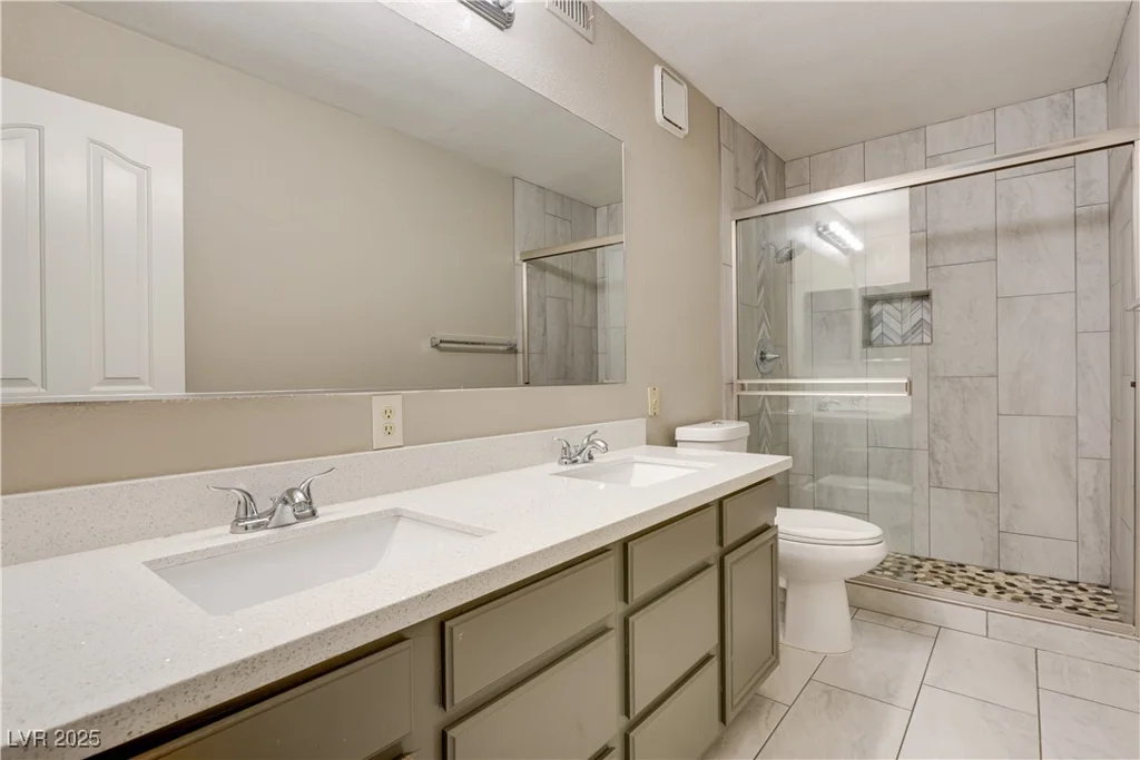 2633 Durango, Las Vegas, NV 89117