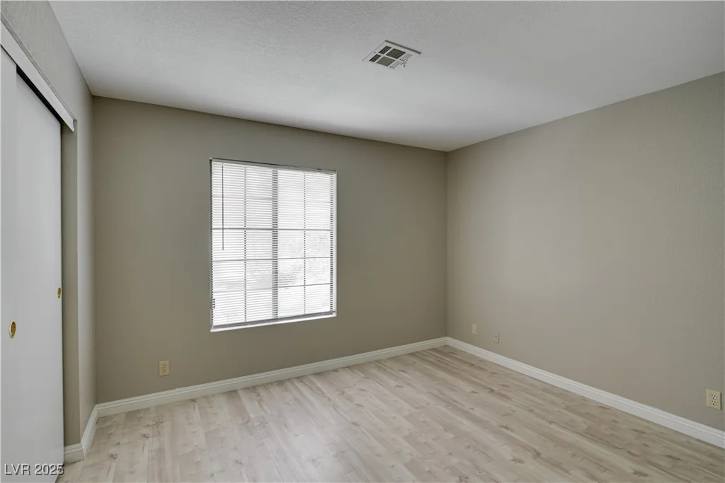 2633 Durango, Las Vegas, NV 89117
