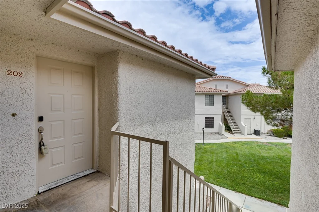 2633 Durango, Las Vegas, NV 89117