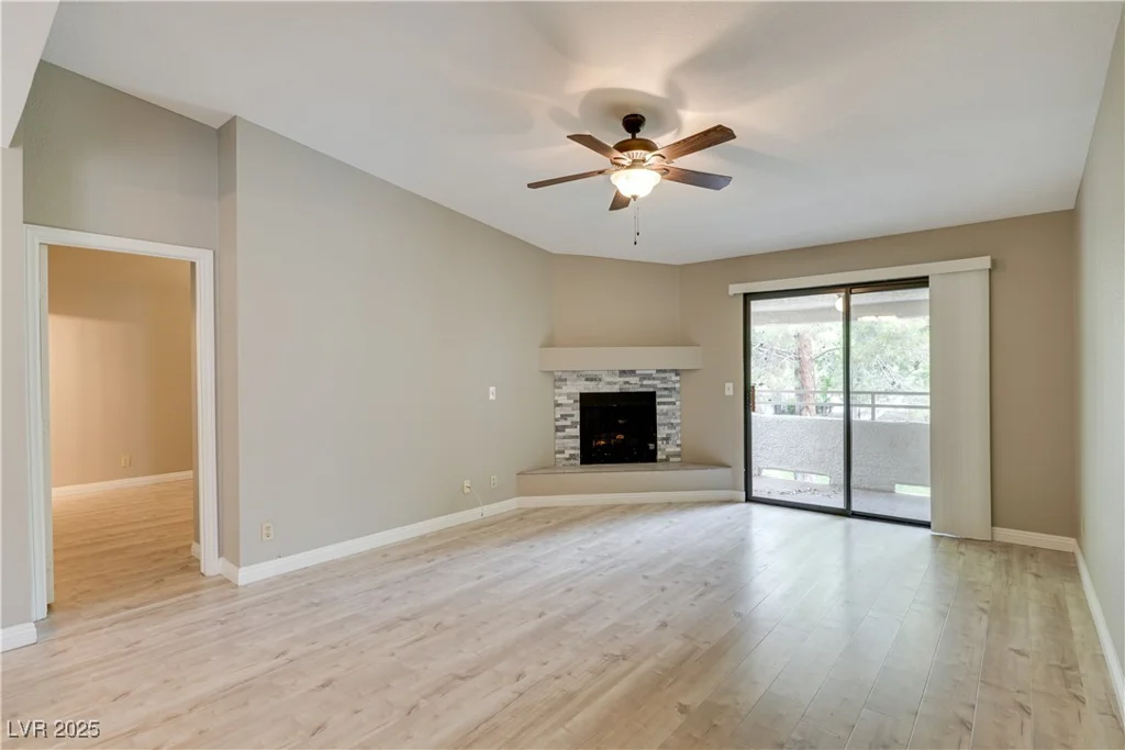 2633 Durango, Las Vegas, NV 89117