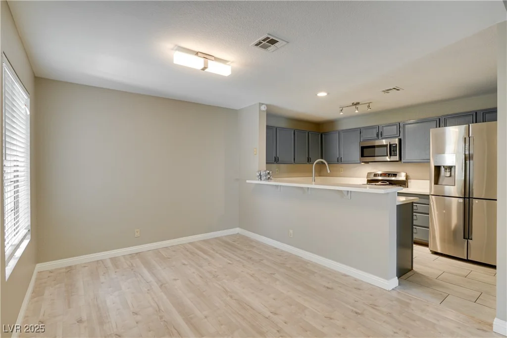 2633 Durango, Las Vegas, NV 89117