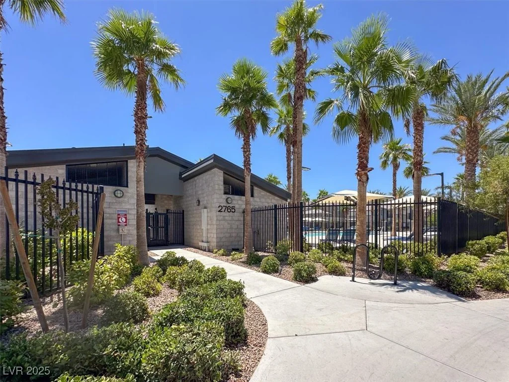 2813 Tahiti Grape, Las Vegas, NV 89183
