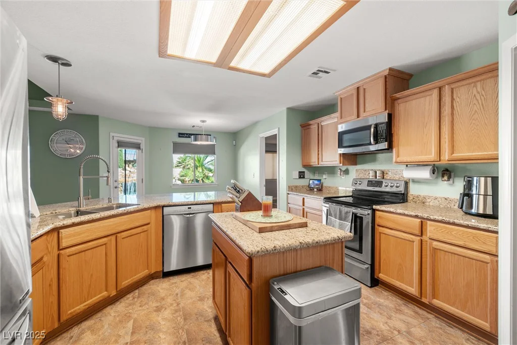 231 Bristle Cone, Pahrump, NV 89048